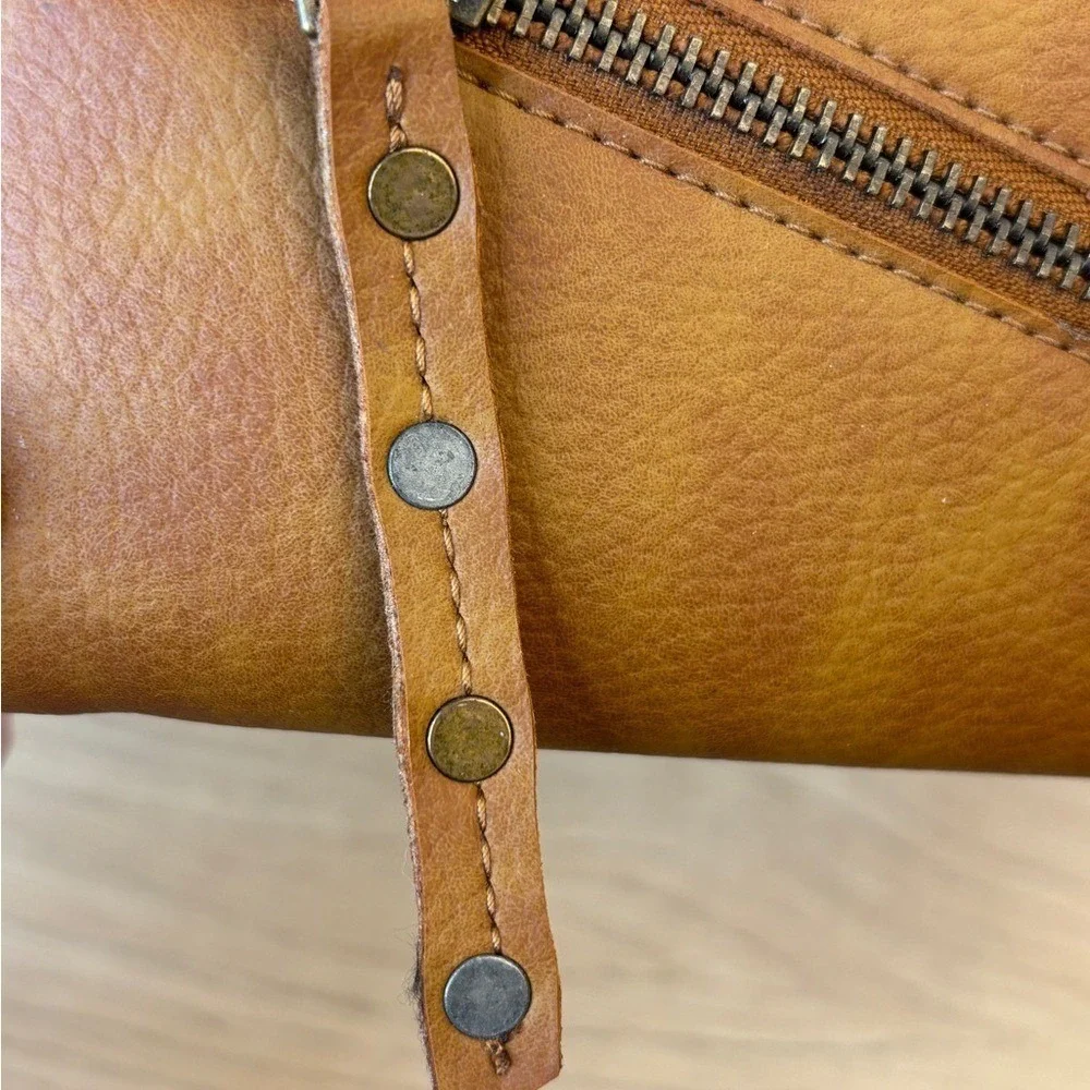 Free People Vegan Leather Wristlet Wallet Tan Brown Zip Around Studded Clutch‎